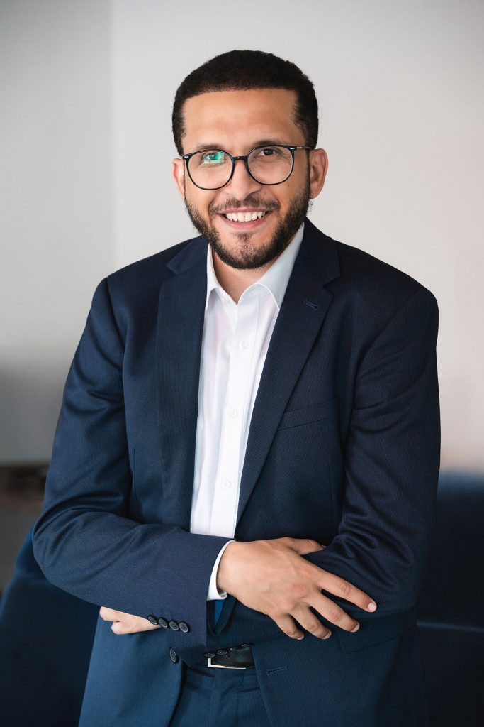 Sympathisches Businessportrait für Bewerbung – Köln